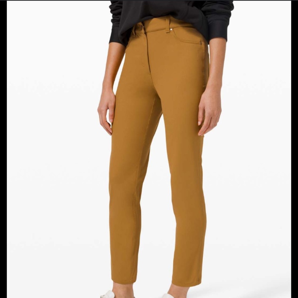 Lululemon size 4. Dress joggers